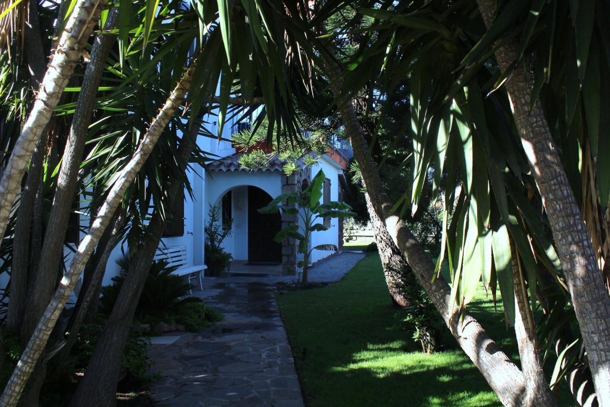Los Flamingos Bed and Breakfast La Maddalena  Eksteriør billede