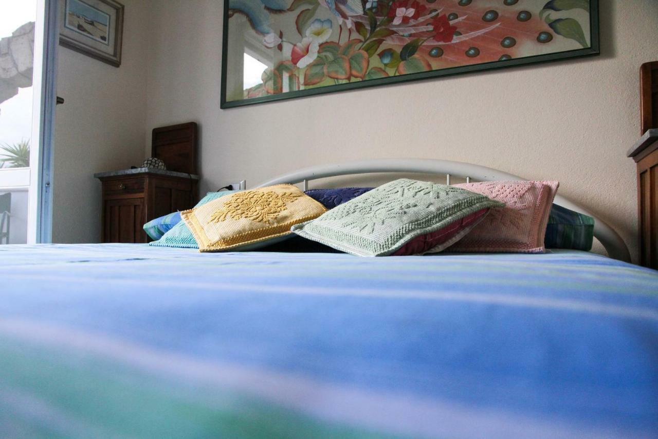 Los Flamingos Bed and Breakfast La Maddalena  Eksteriør billede