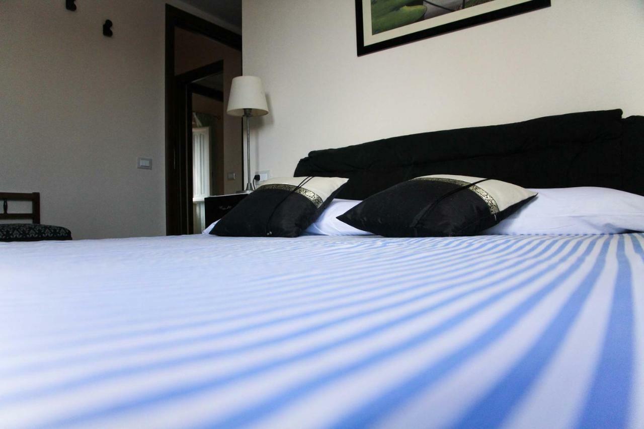 Los Flamingos Bed and Breakfast La Maddalena  Eksteriør billede